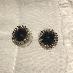Black Kendra Scott Studs!!!! SO cute!